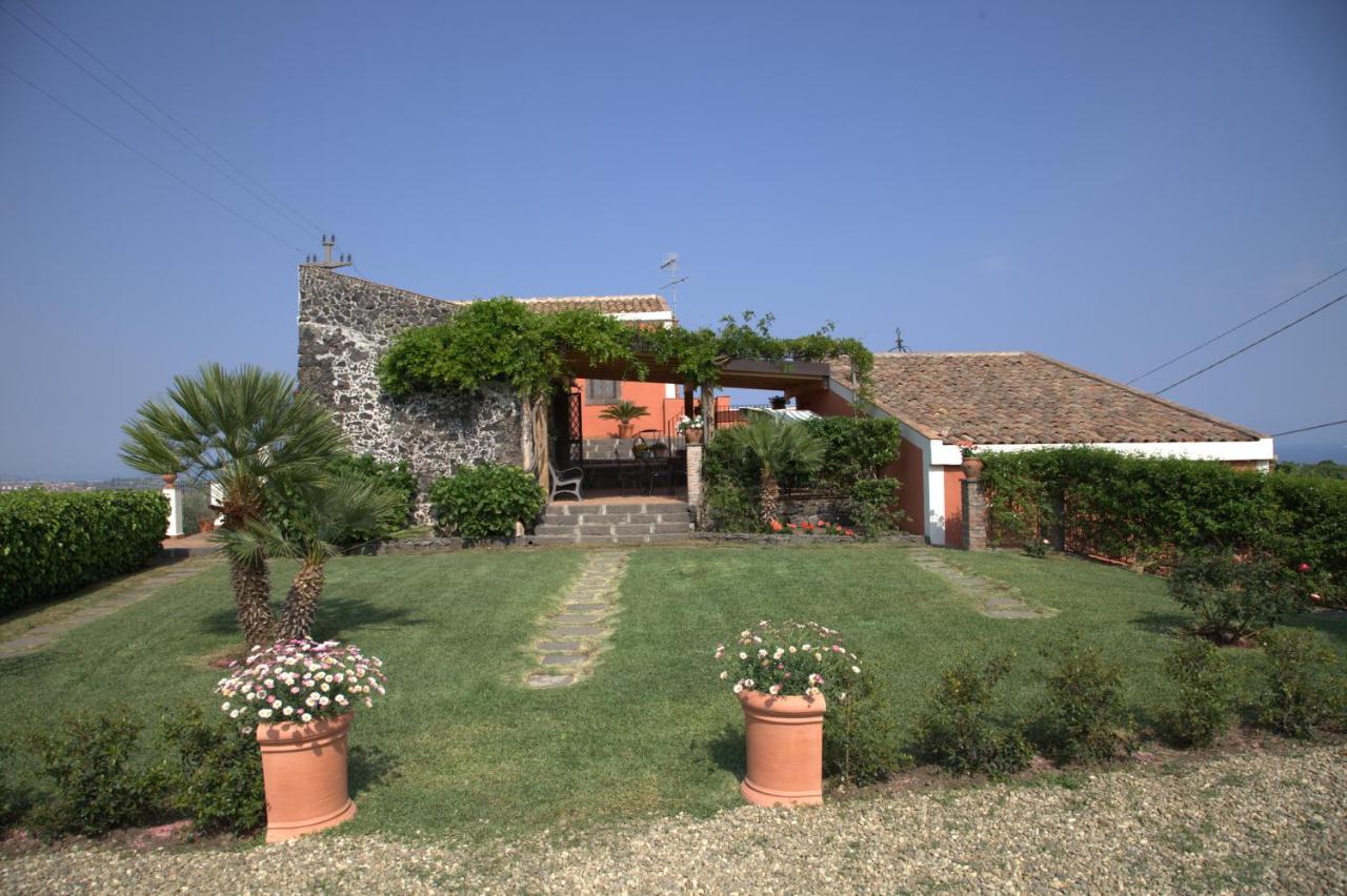 Agriturismo Le Case Di Civi Mascali Eksteriør bilde